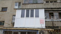 Расширение балконов под ключ (отделка, обшивка, пол, потолок
