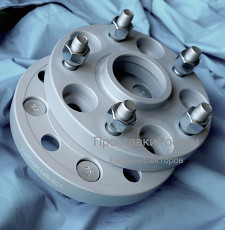 Проставки колесные на Nissan Infiniti - фото 8