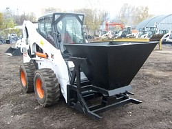 Пескоразбрасыватель на мини-погрузчик Bobcat, Case, JCB, CAT