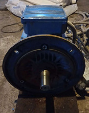 Электродвигатель 15.5 кВт 1465 об/мин лапы Hoyer(HMA2-132S-4