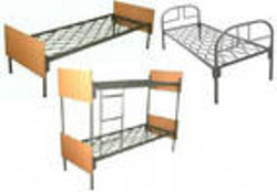 Кровати с металлическими спинками различной конфигурации - фото 4