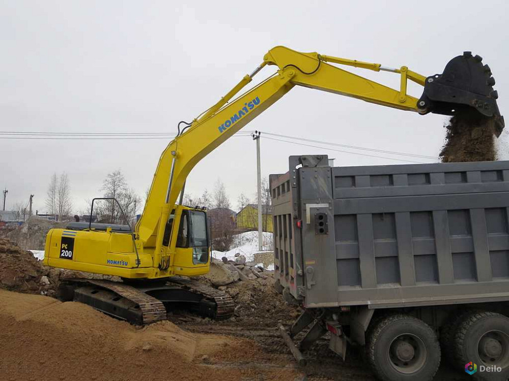 Гусеничный экскаватор Komatsu 200, безупречен