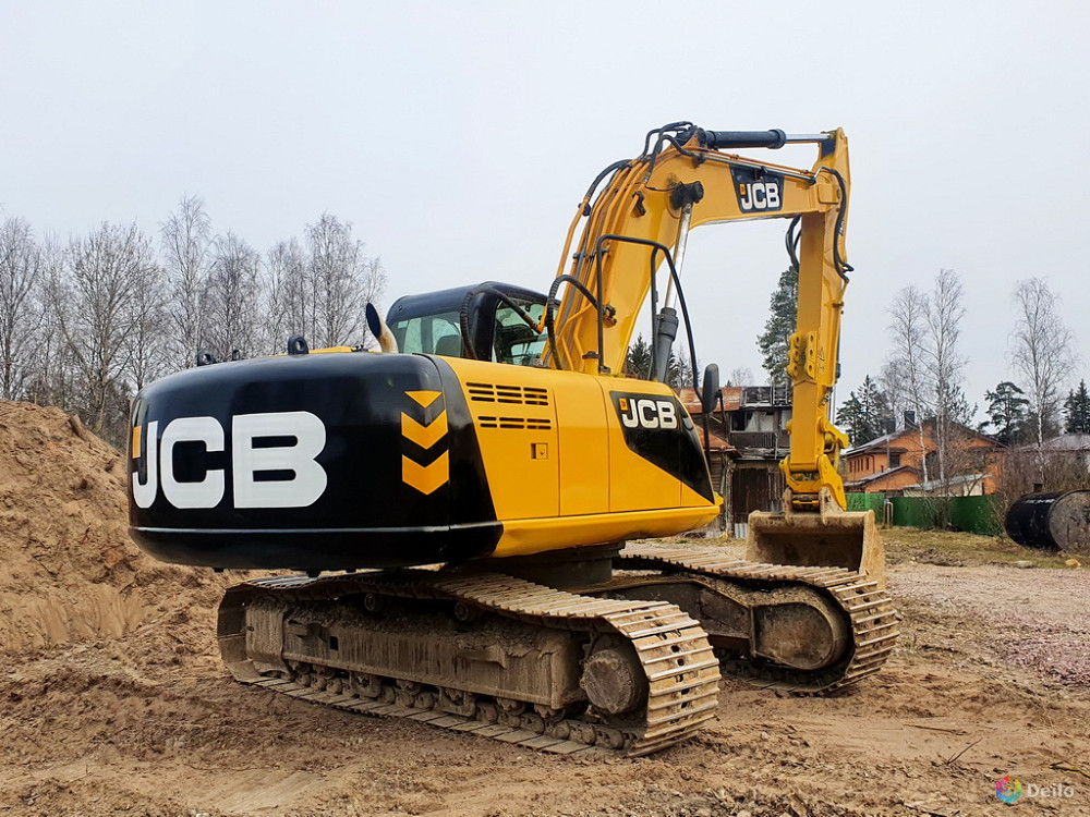 JCB JS 220 SC б/у экскаватор гусеничный 22 т