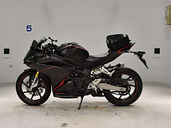 Мотоцикл спортбайк Honda CBR250RR A рама MC51 модификация A - фото 3