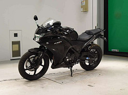 Мотоцикл спортбайк Honda CBR250R A рама MC41 спортивный - фото 5