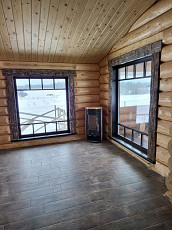 Резной деревянный наличник на окно и дверь