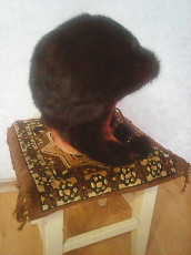 Норковая женская шапка-ушанка - фото 6