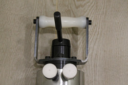 Гидравлический камнекольный клин гк 250 и два шланга по 25 м - фото 3