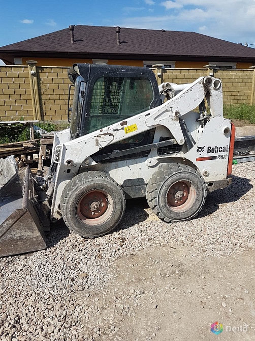 Аренда минипогрузчика BOBCAT S-650