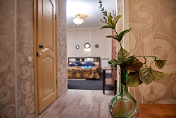 Просторный гостиничный номер в Барнауле на 4, 5 и 6 гостей