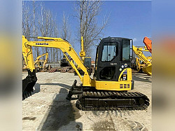 Мини экскаватор Komatsu 55, 5 т, 2000 м/ч, импорт