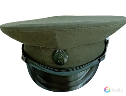 Фуражка офицера Советской Армии