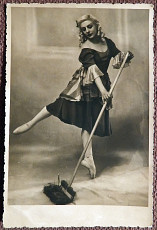 Фото. Н.М. Дудинская. Балет "Золушка". 1950-е годы