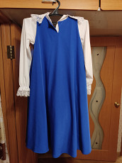 Б/у синий сарафан и белая блузка - фото 3