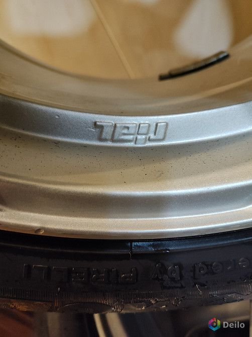 Комплект колес на зимних шинах R17