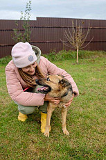 Ласковая и нежная собака Варечка отдается в добрые руки - фото 8