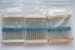 Конденсаторы Транзисторы Микросхемы Резисторы - фото 9