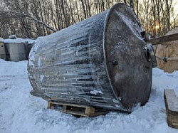 Емкость нержавеющая, объем — 3 куб.м., вертикальная, инв 288