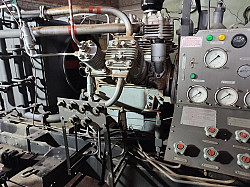 Продам УКС 400 компрессор высокого давления на шасси 2-ПН-4М - фото 4