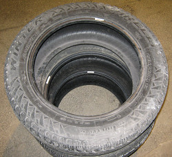 3 зимних шины 225/55/R17 Pirelli Winter Carving